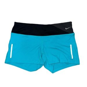 Nike Yoga Styled Shorts - Medium